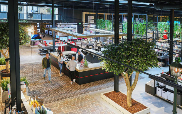 winkel Nuland vanaf eerste verdieping