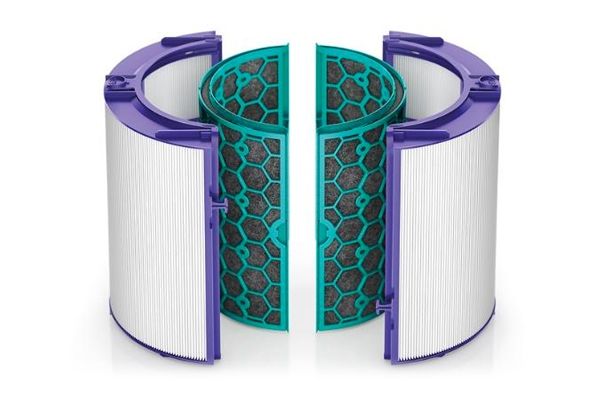 Luchtfilter met paarse en turquoise elementen in een opengeslagen positie, met honingraatstructuur zichtbaar.