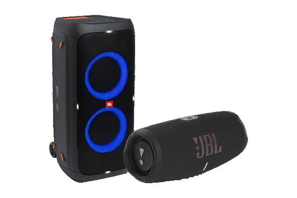 Twee JBL Bluetooth-luidsprekers, een grotere met blauwe lichteffecten en een kleinere, liggende luidspreker.